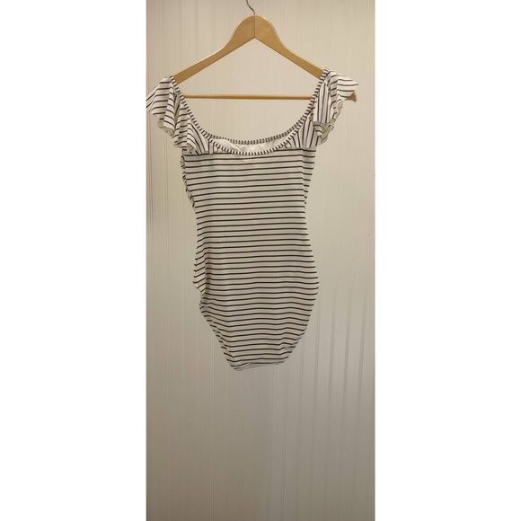 Vince Camuto Swim, one piece Ivory and black striped swimsuit. Size 8 - Picture 3 of 6